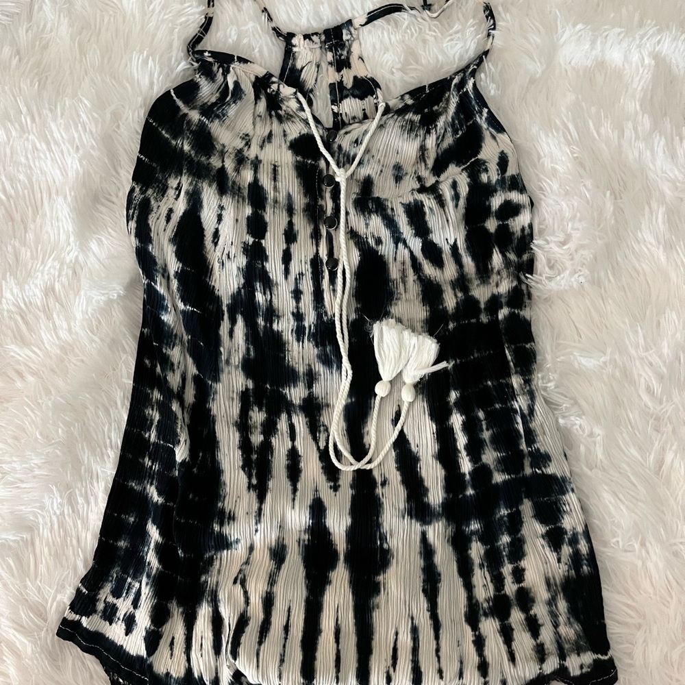 Distressed tank
